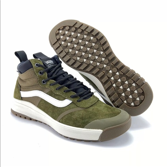 vans all weather boots